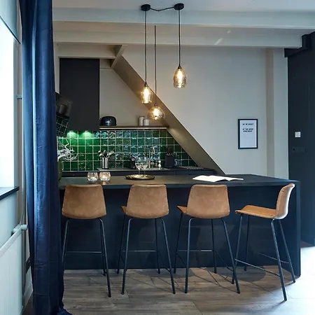 The Guest - Uilenburg Apartment